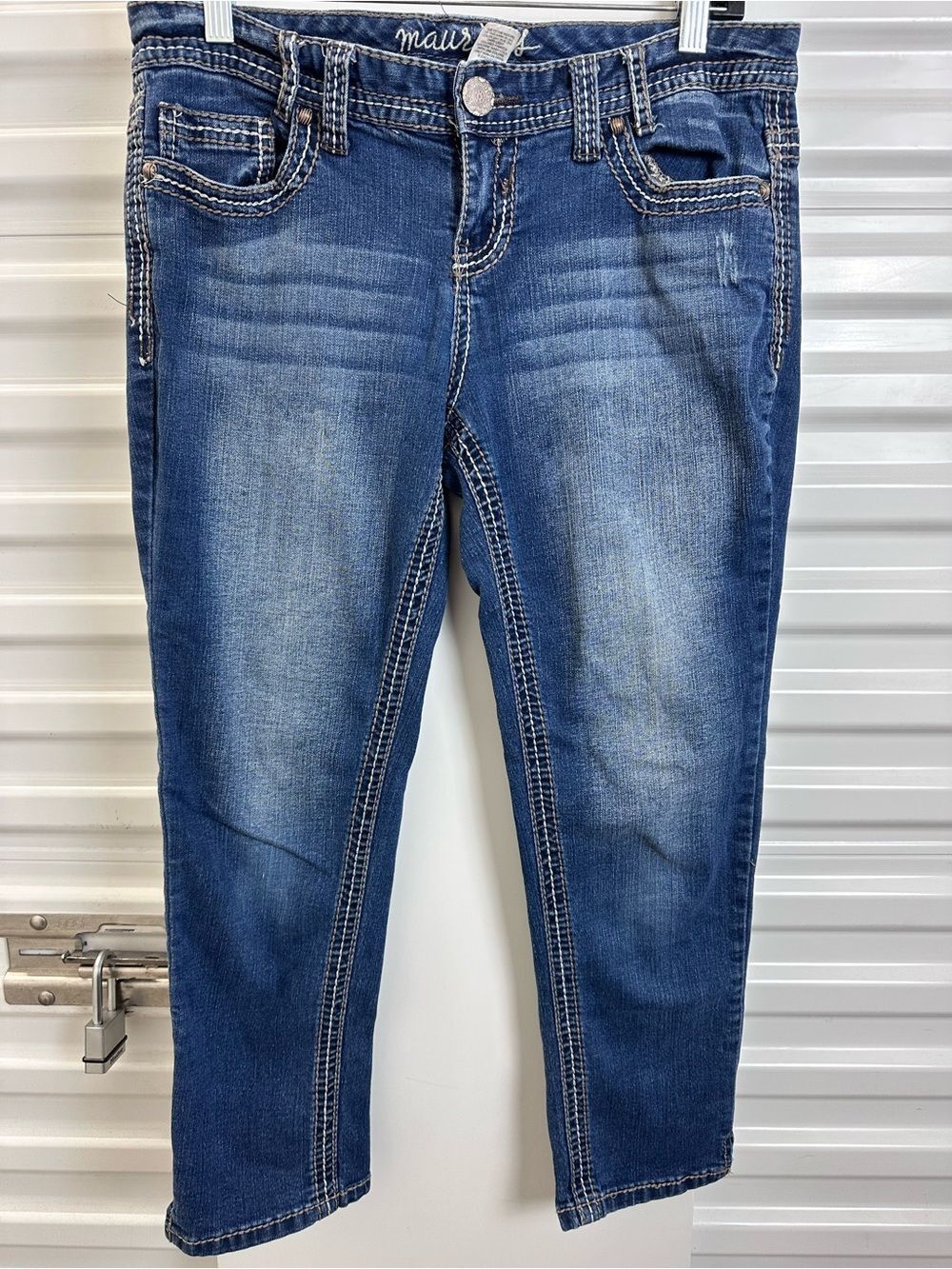 Maurices Women's Medium Blue Cropped Stretch Skinny Jeans